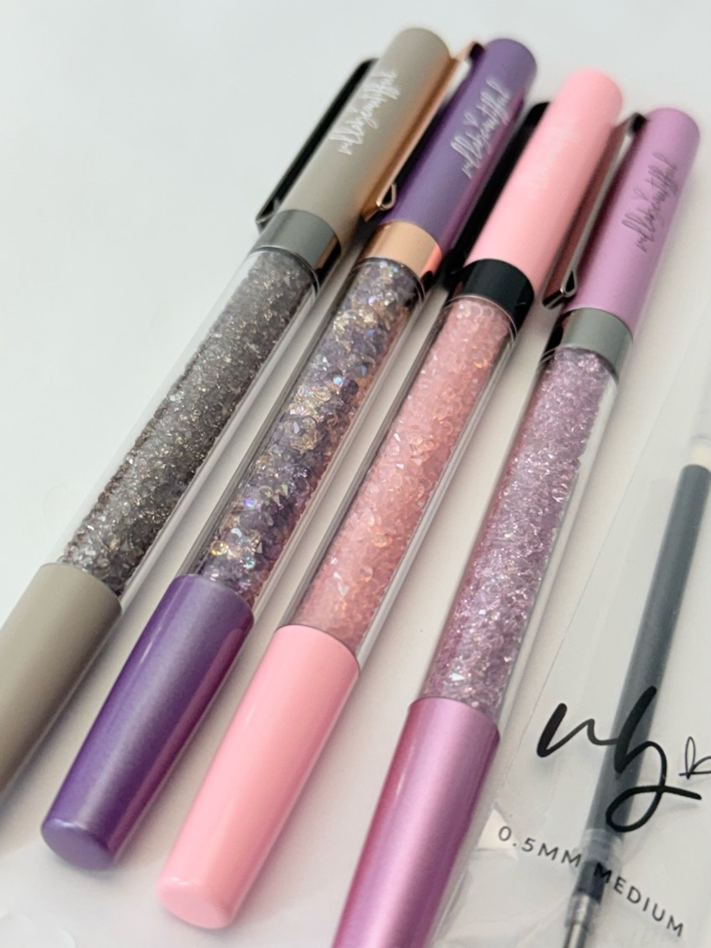 NEW VillaBeautiful (4) pen lot and (2)ink refills - Picture 5 of 7